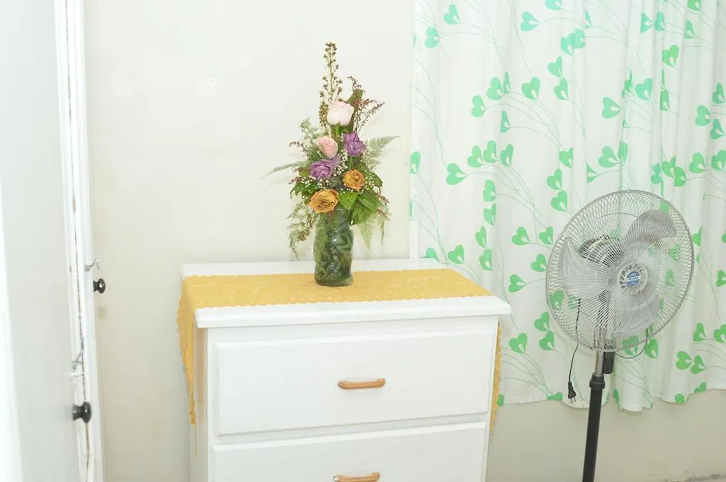 Hilltop View Guesthouse Castries